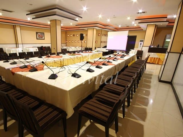Asareh Hotel – Tehran - view 1