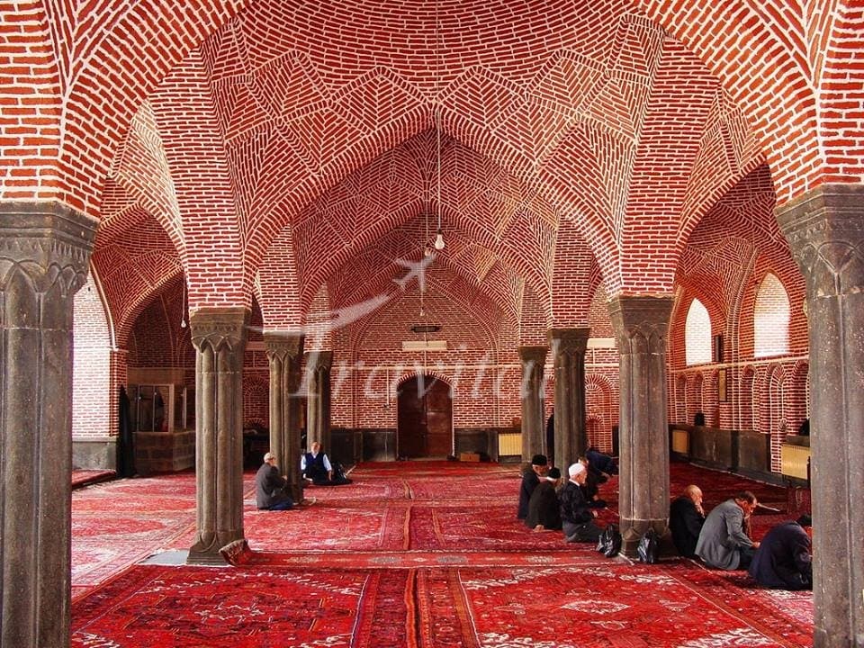 Molla Hassan Mosque – Khoy - view 2
