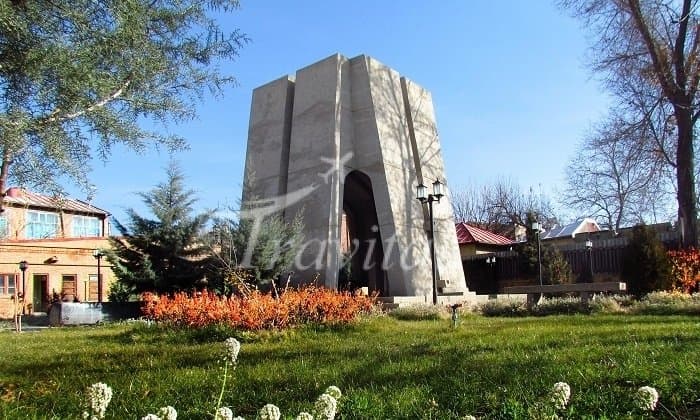 Ohady Maraqehei Tomb – Maragheh - view 3