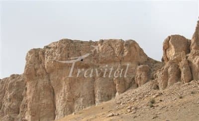 Qarniyaroq Mountain Underground Caves 