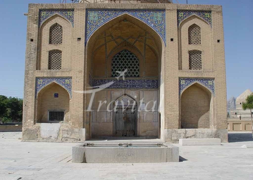 Baba Roknedin Tomb 