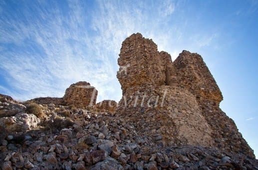 Dokhtar Castle 