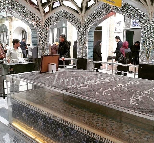 Feyz-e-Kashany Tomb – Kashan - view 1