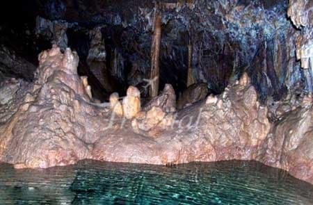 Gol-e-Zard Cave – Damavand - view 2