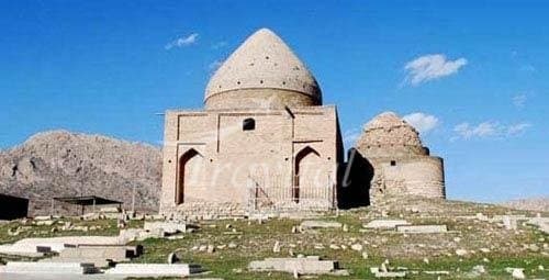 Hayatol Qeib Mausoleum 
