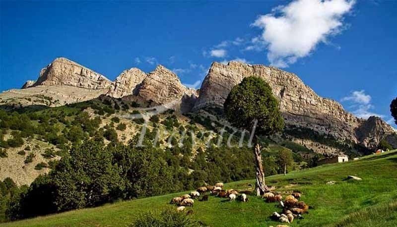 Hezar Masjed Mountains 
