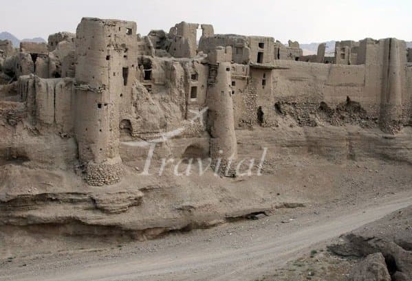 Izad Khast Castle – Abadeh - view 3