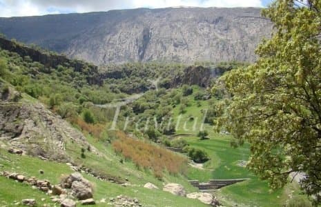 Kan-e-Gonbad Graveyard – Ilam - view 1