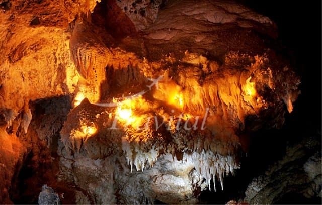 Kehak Cave 