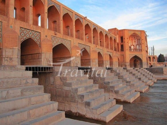 Khaju Bridge – Isfahan - view 2