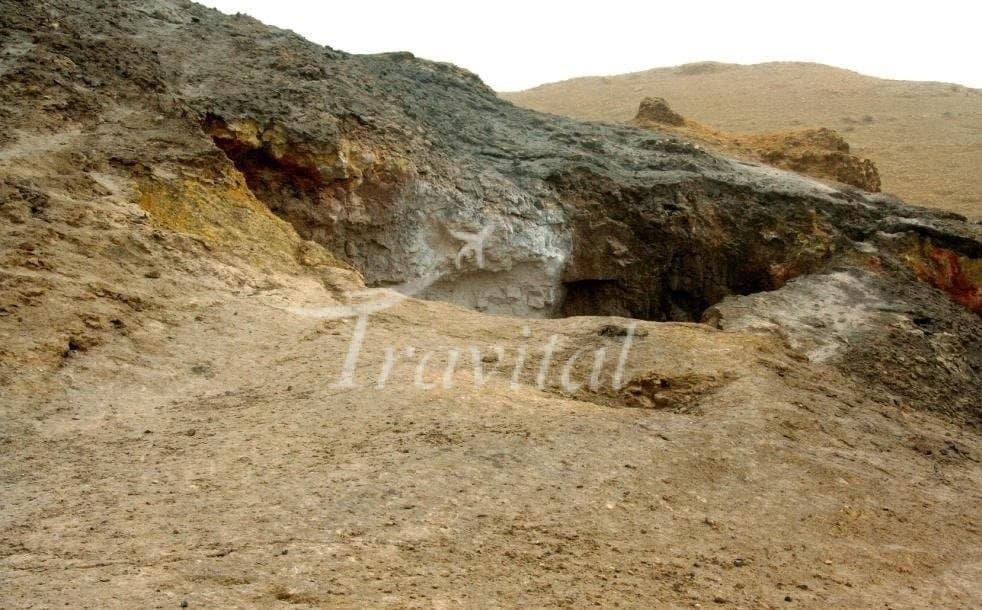 Kooh-e-Sookhteh Mountain 