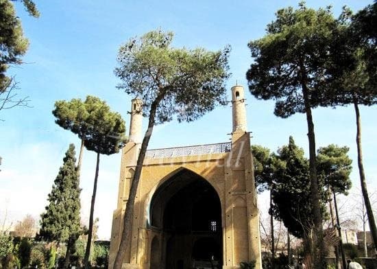 Menar Jonban Minaret 