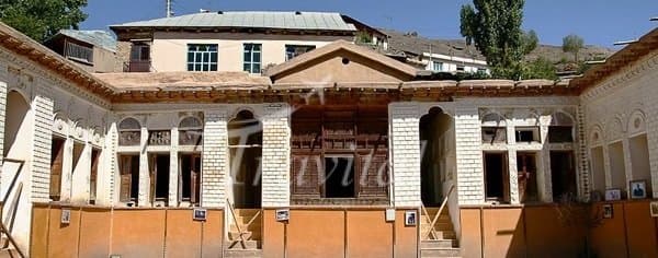 Nima Yooshij House 