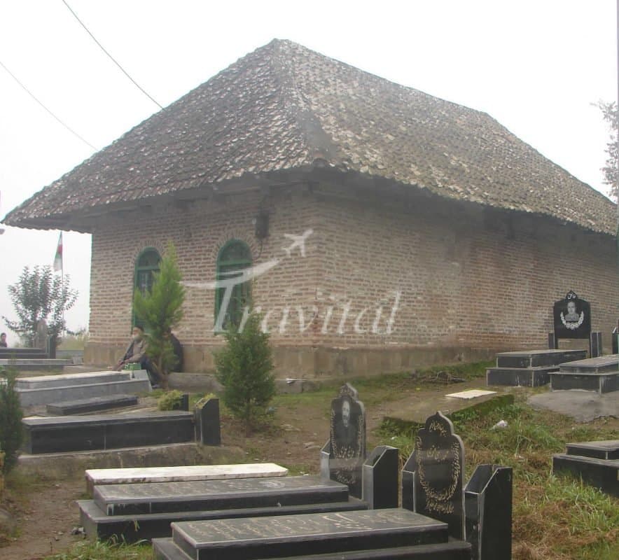 Peer Qotbeddin Tomb – Astara - view 3