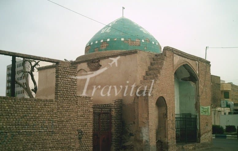Peer-e-Alamdar Mausoleum 