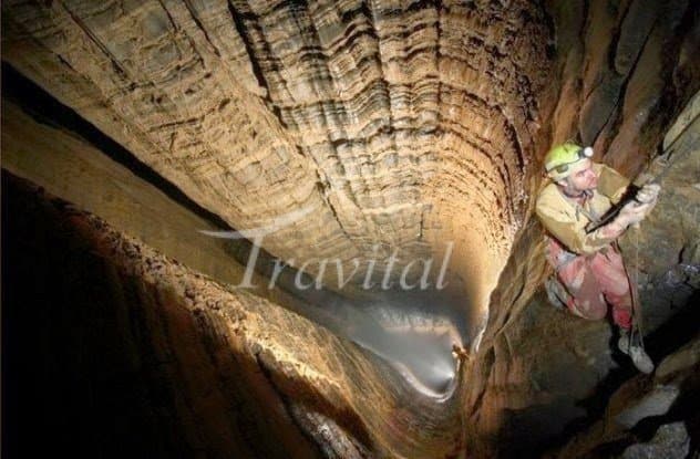 Peraw Cave – Kermanshah - view 2