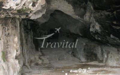 Qomri Cave 