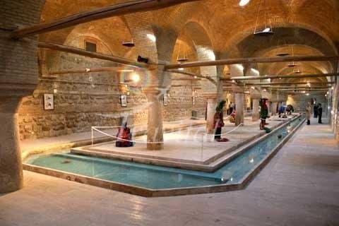 Rakhtshooy Khaneh Historical Edifice 