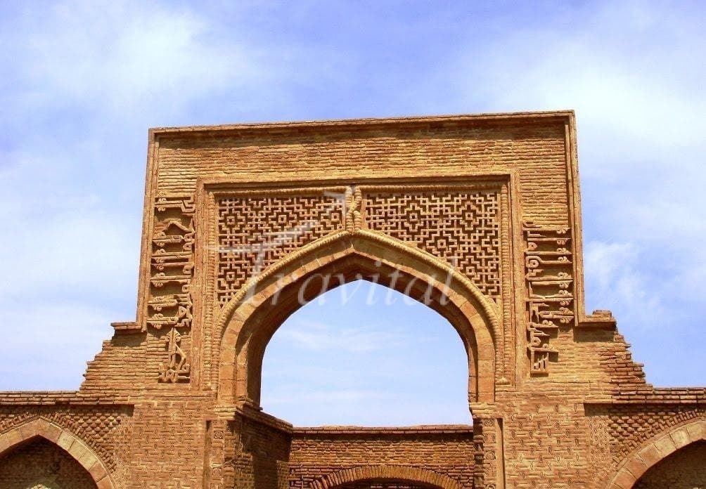 Robat Sharaf Castle – Sarakhs - view 1