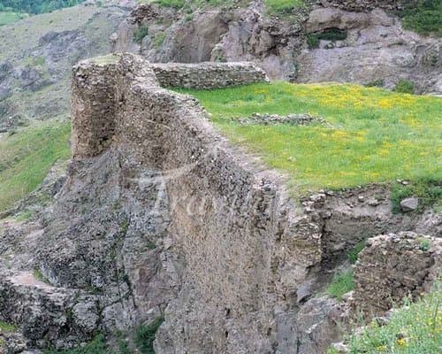 Sasan Castle (Large Tomb) 