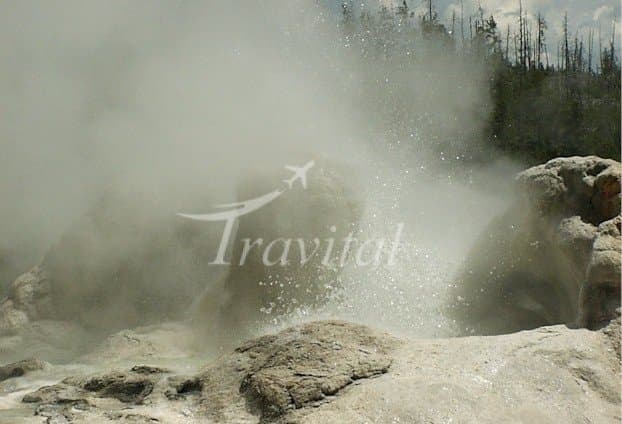 Shahan Garmab Thermal Spring 