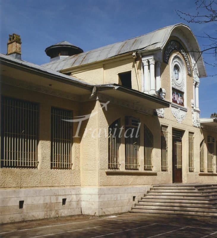 Shapour School 