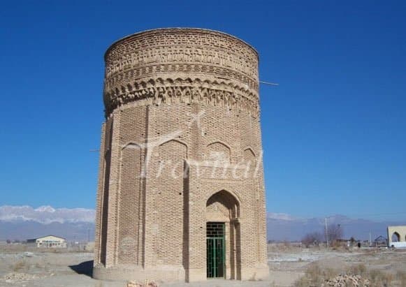 Tughrul Tower – Damghan - view 2