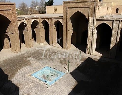 Jame’ Mosque 