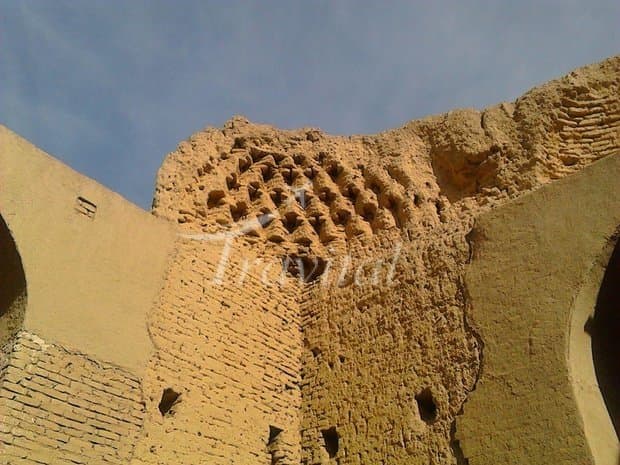 Zangoleh Dome – Damghan - view 3