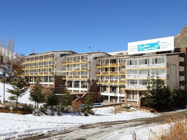 Jahangardi Hotel – Dizin - view 1