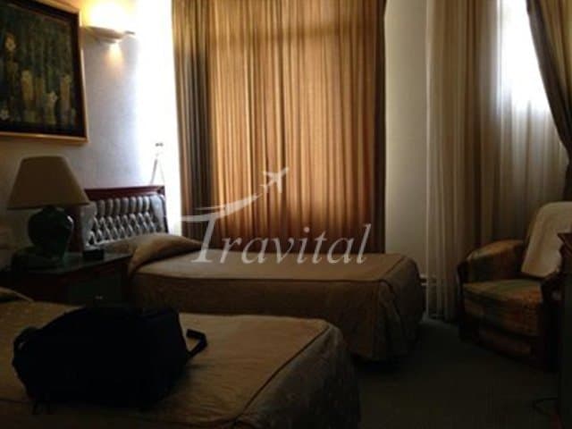 Akhavan Hotel – Kerman