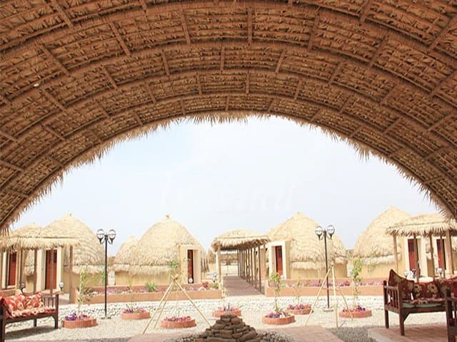 Ghale Ganj Kapari (Hut) Hotel – Kerman