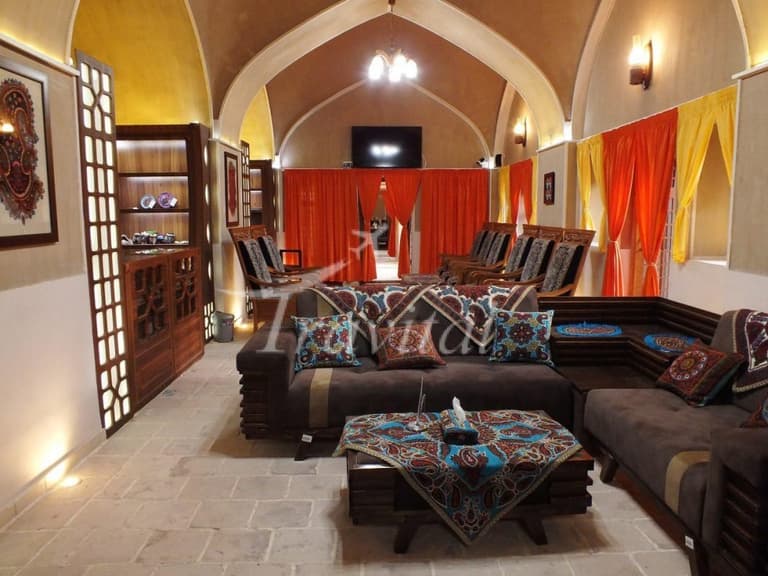 Eyvan Mahan Traditional Hotel – Kerman