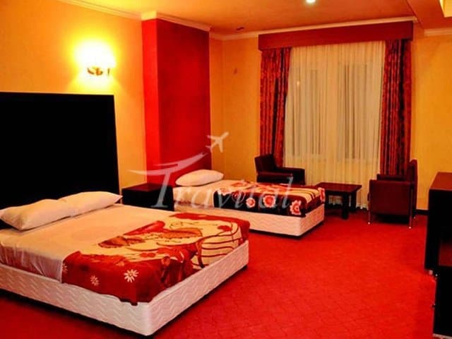 Rangin Kaman (Rainbow) Hotel – Khorramabad