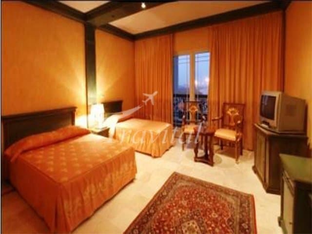 Ara Hotel – Kish