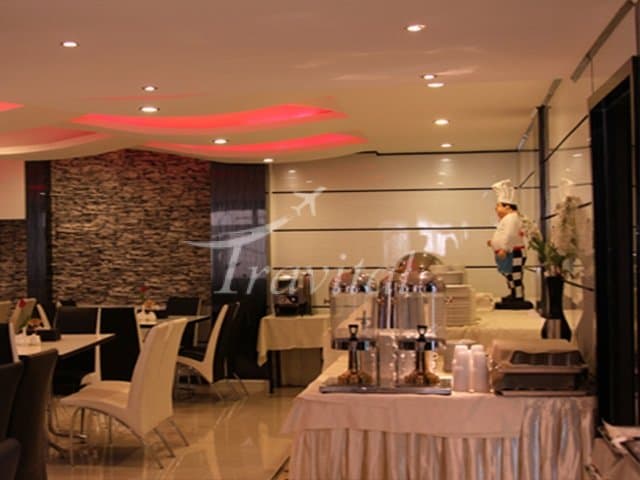 Khorshid Hotel – Qom