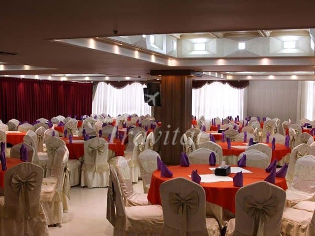 Parsia Hotel – Qom