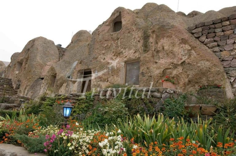 Laleh Kandovan International Rocky Hotel – Tabriz