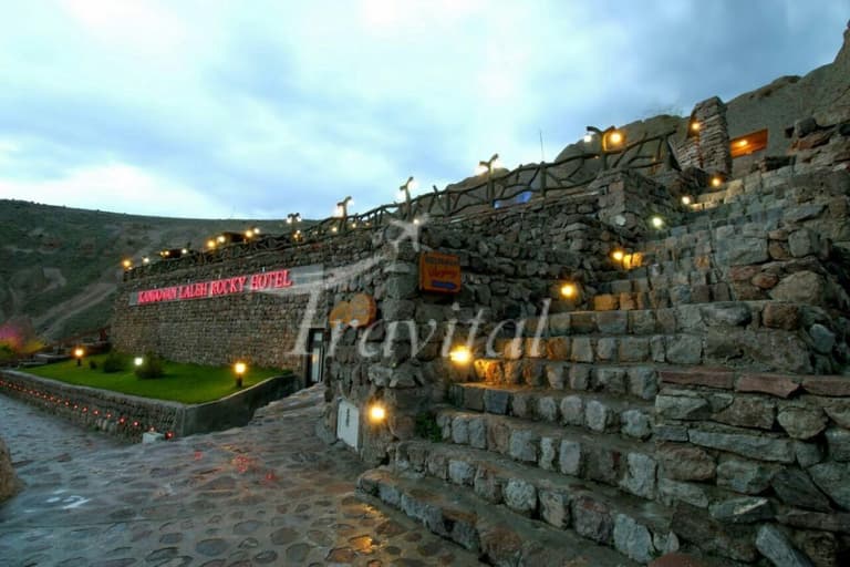 Laleh Kandovan International Rocky Hotel – Tabriz