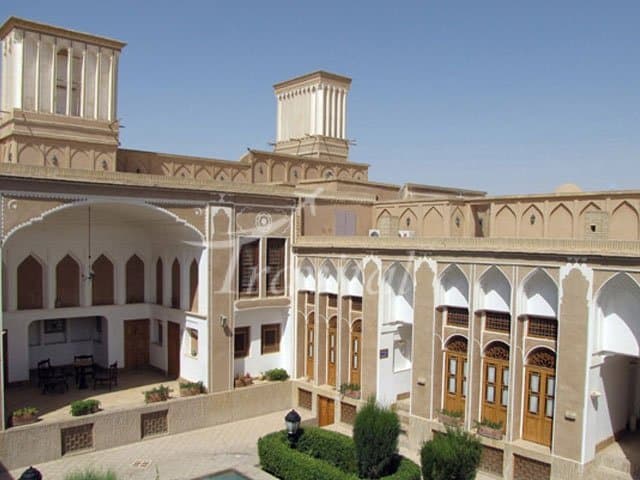 Laleh Hotel – Yazd