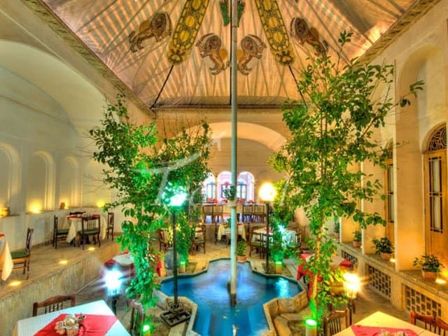 Laleh Hotel – Yazd