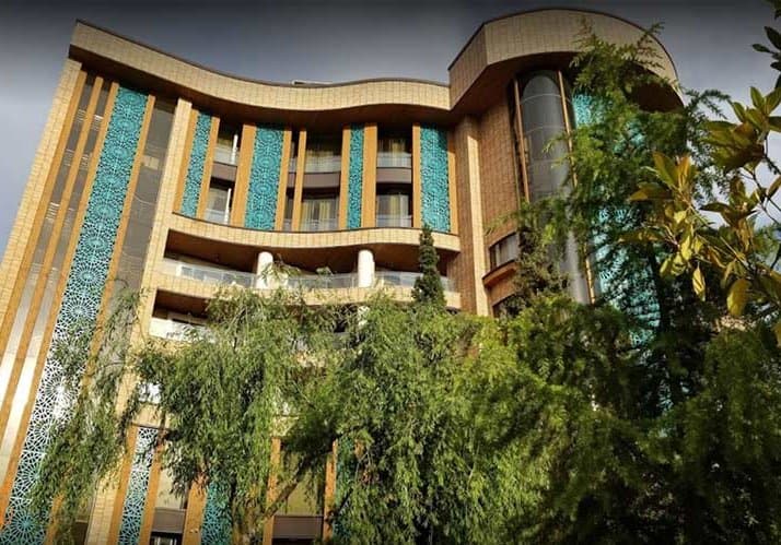 Parsian Kowsar Hotel In Isfahan
