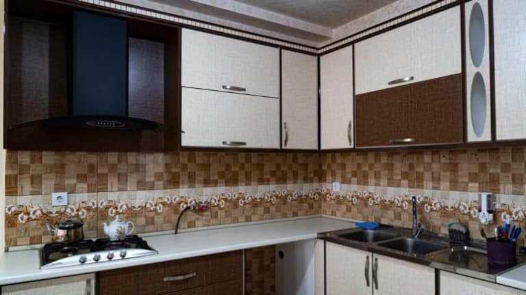 Almas Lodging House – Nowshahr