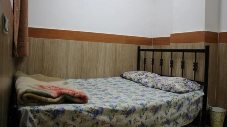 Darya 1 Lodging House – Mahmudabad