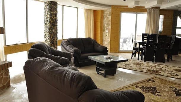 Sadaf Hotel – Mahmudabad