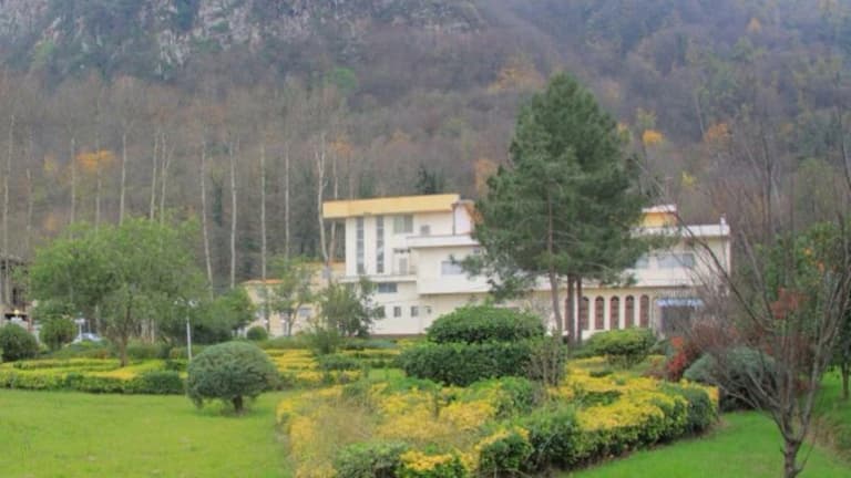 Fajr Hotel – Lahijan