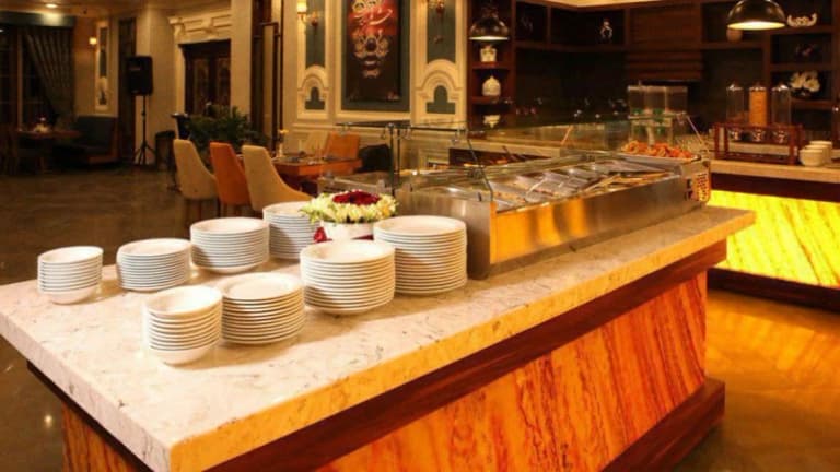 Respina Hotel – Lahijan