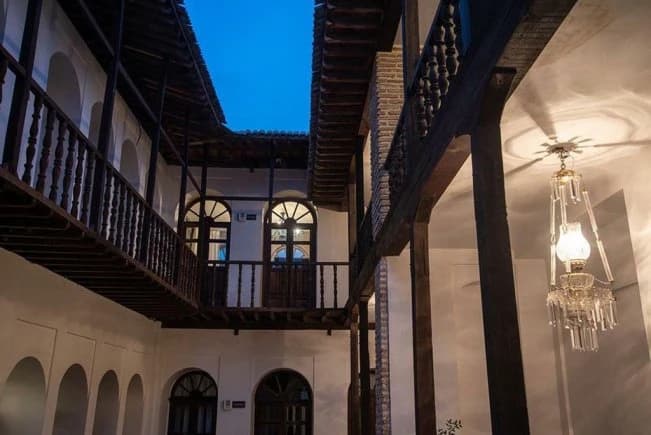 Haft Peykar Hotel – Gorgan