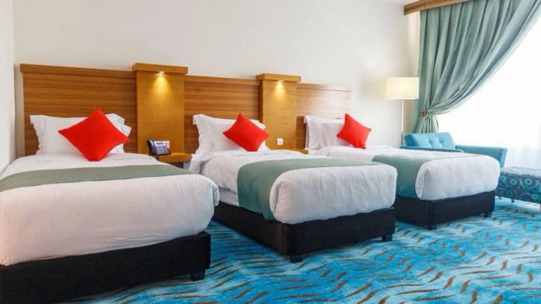 International Hotel – Kish