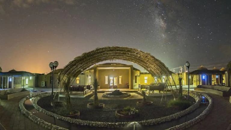 Parsian Sonnati Kapari Hotel – Ghale Ganj